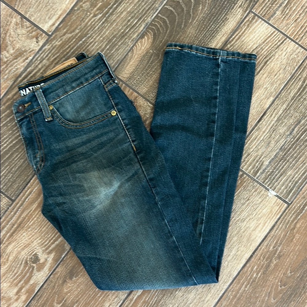 Signature by Levi Strauss Slim Blue Jeans with Authentic Denim Appeal